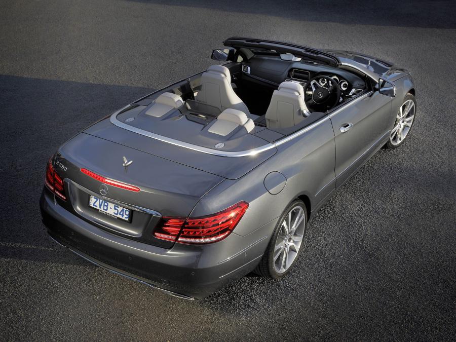  Mercedes-Benz E250 Cabrio 2013 года  (AU) (фото 4 из 21)